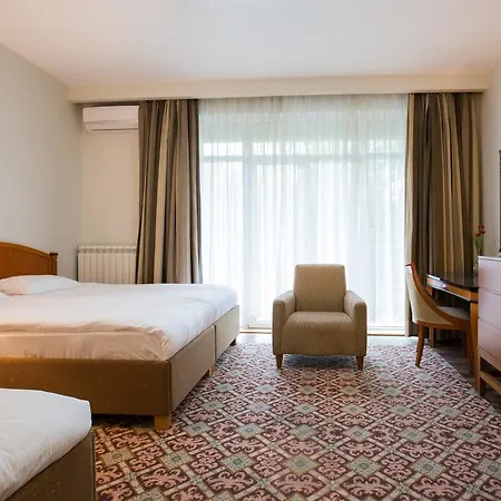 Avalon Garni 4* Belgrado