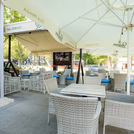 Hotel Avalon Garni